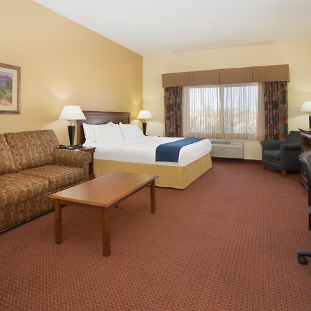 Holiday Inn Express Hotel & Suites Las Vegas By Ihg Экстерьер фото