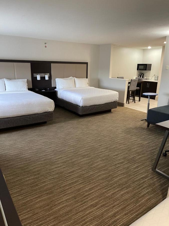 Holiday Inn Express Hotel & Suites Las Vegas By Ihg Экстерьер фото